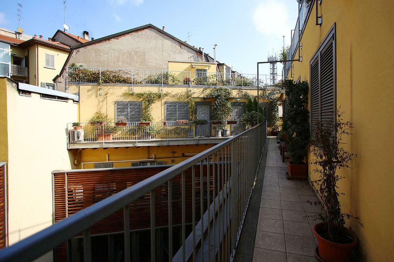 Suite Fiera Milano City Екстер'єр фото